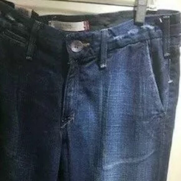 LEVI'S NEW Red Tab Flare Wide Leg Jeans Dark Denim Pockets Mid Rise Zip Wide 10 - Picture 5 of 9